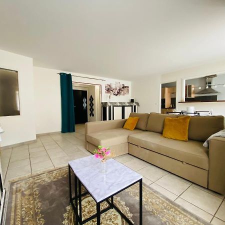Parking & 100M2 En Plein Centre Ville Apartment แร็งส์ ภายนอก รูปภาพ