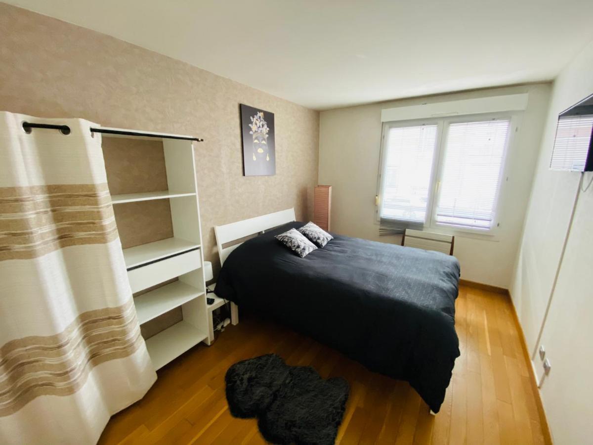 Parking & 100M2 En Plein Centre Ville Apartment แร็งส์ ภายนอก รูปภาพ